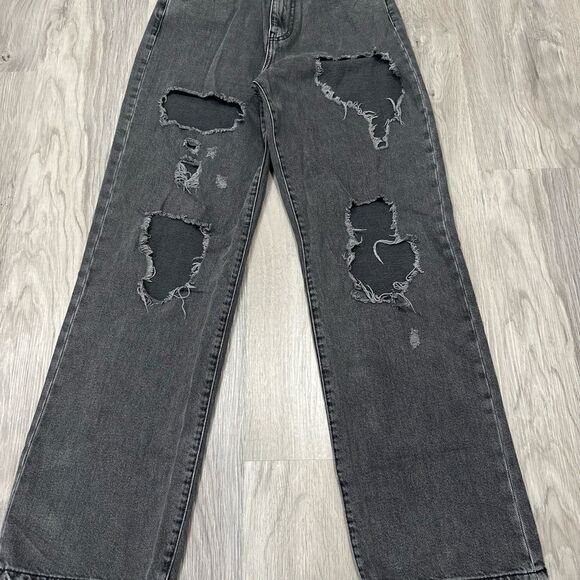 Forever 21 Black High Waist Ripped Jeans - Picture 4 of 5